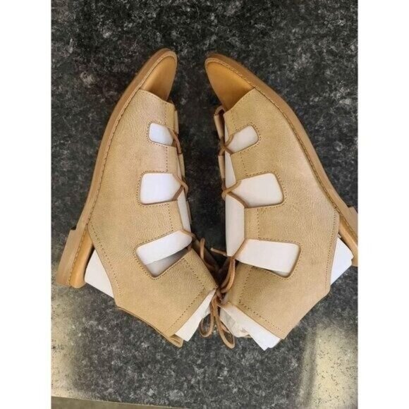 Report Womens Zahara Tan Gladiator Sandal, Size 6 - Picture 7 of 8